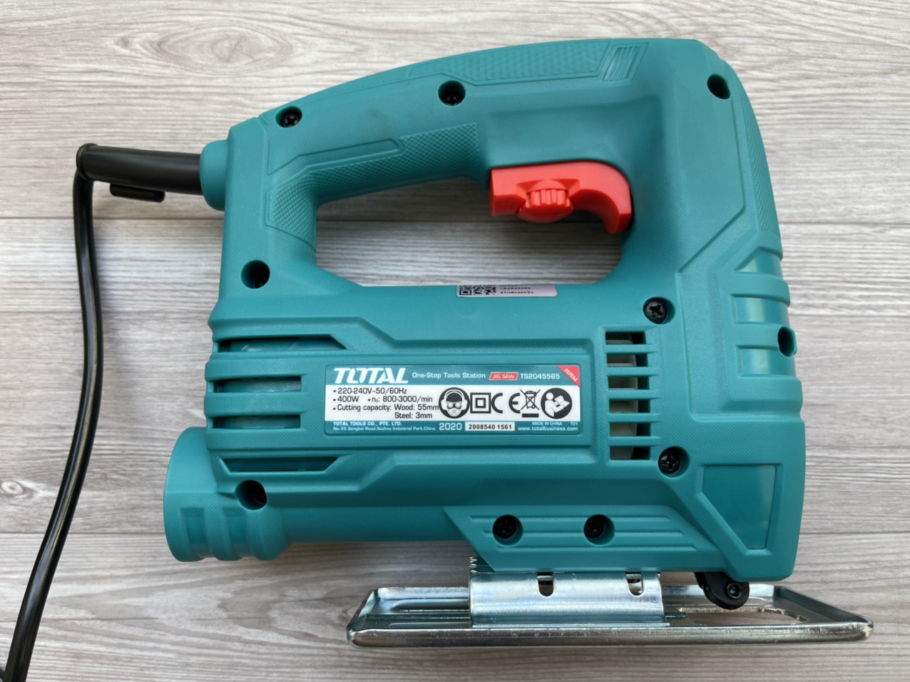 [HCM]Máy cưa lọng Total 400W TS2045565 ( TẶNG KÈM 5 LƯỠI CƯA GỖ )