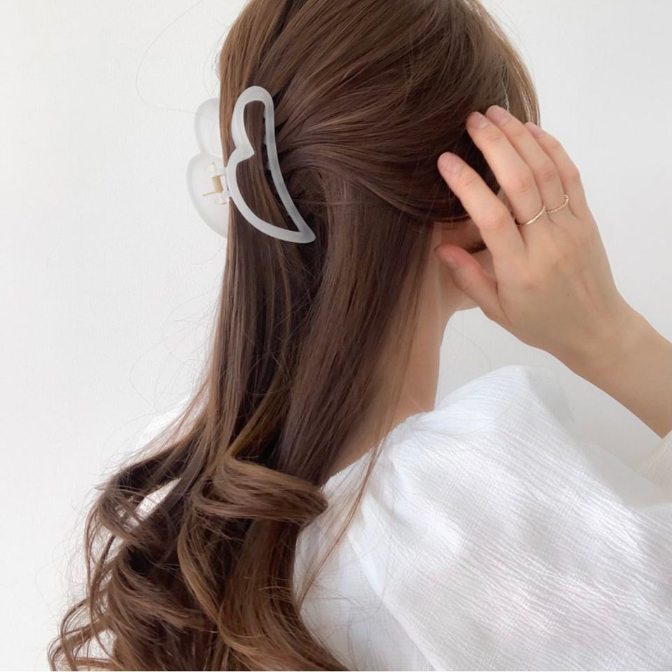 Kẹp tóc love Hàn Quốc Korea