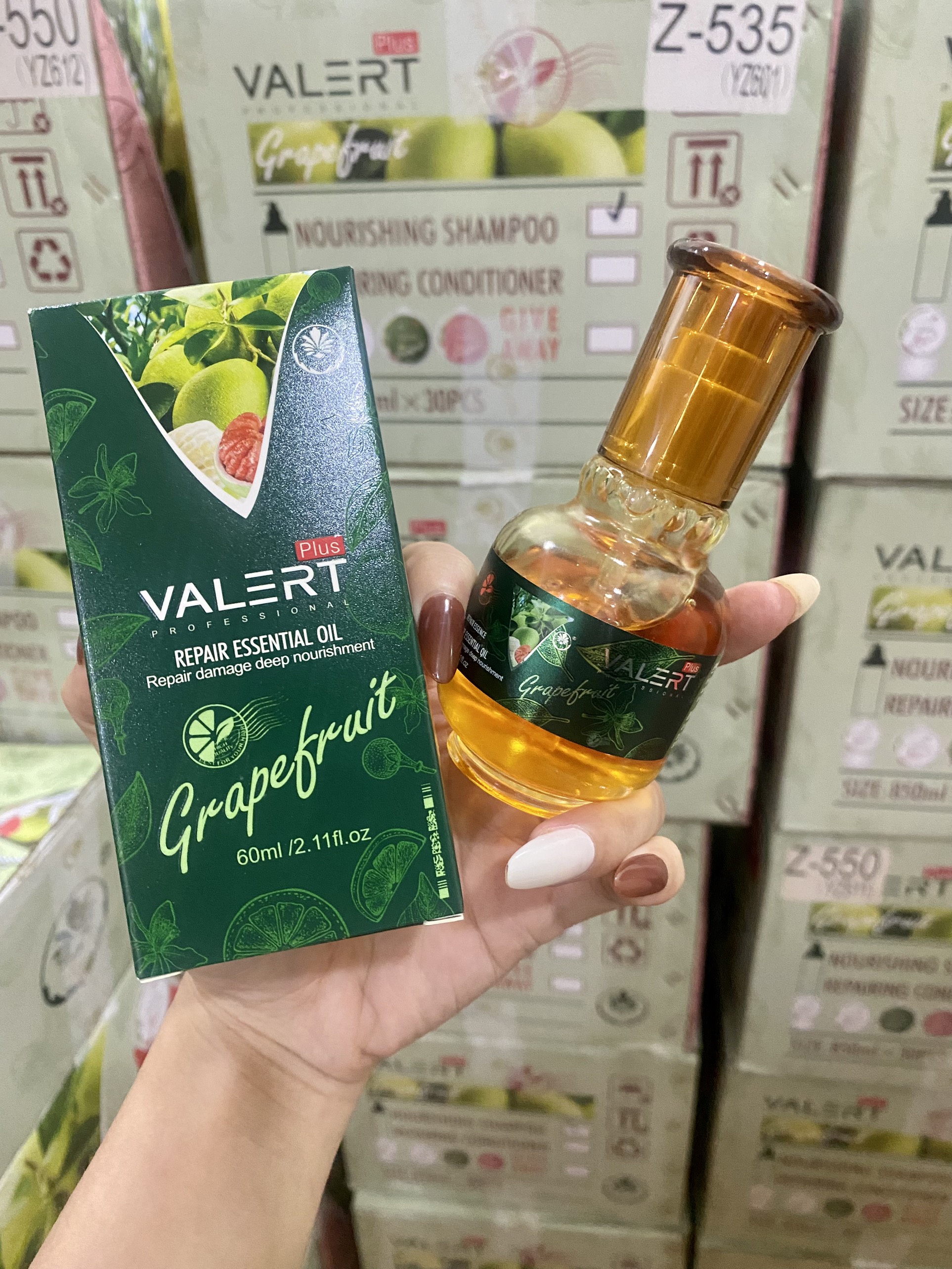 Tinh Dầu Bưởi Kích Thích Mọc Tóc Grapefruit Pluss 60ml