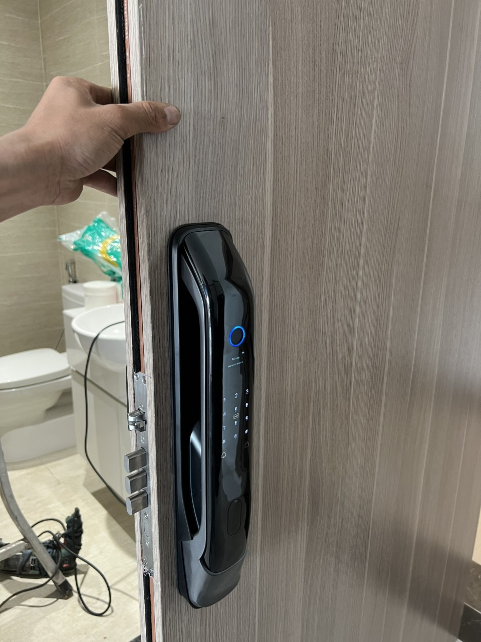 Khoá cửa vân tay cao cấp Push Pull KG-GA702