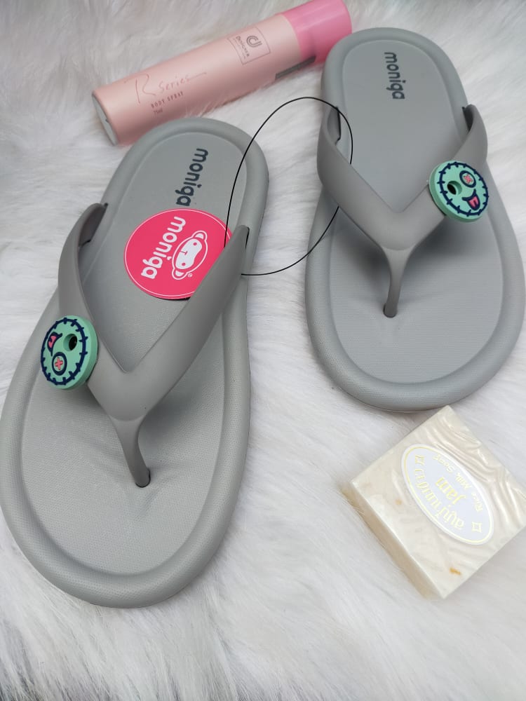 [HCM]Dép kẹp mặt cười Moniga (Thái Lan chính hãng)