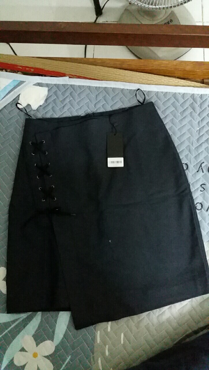 Chân váy jean đan dây (kèm hình thật)