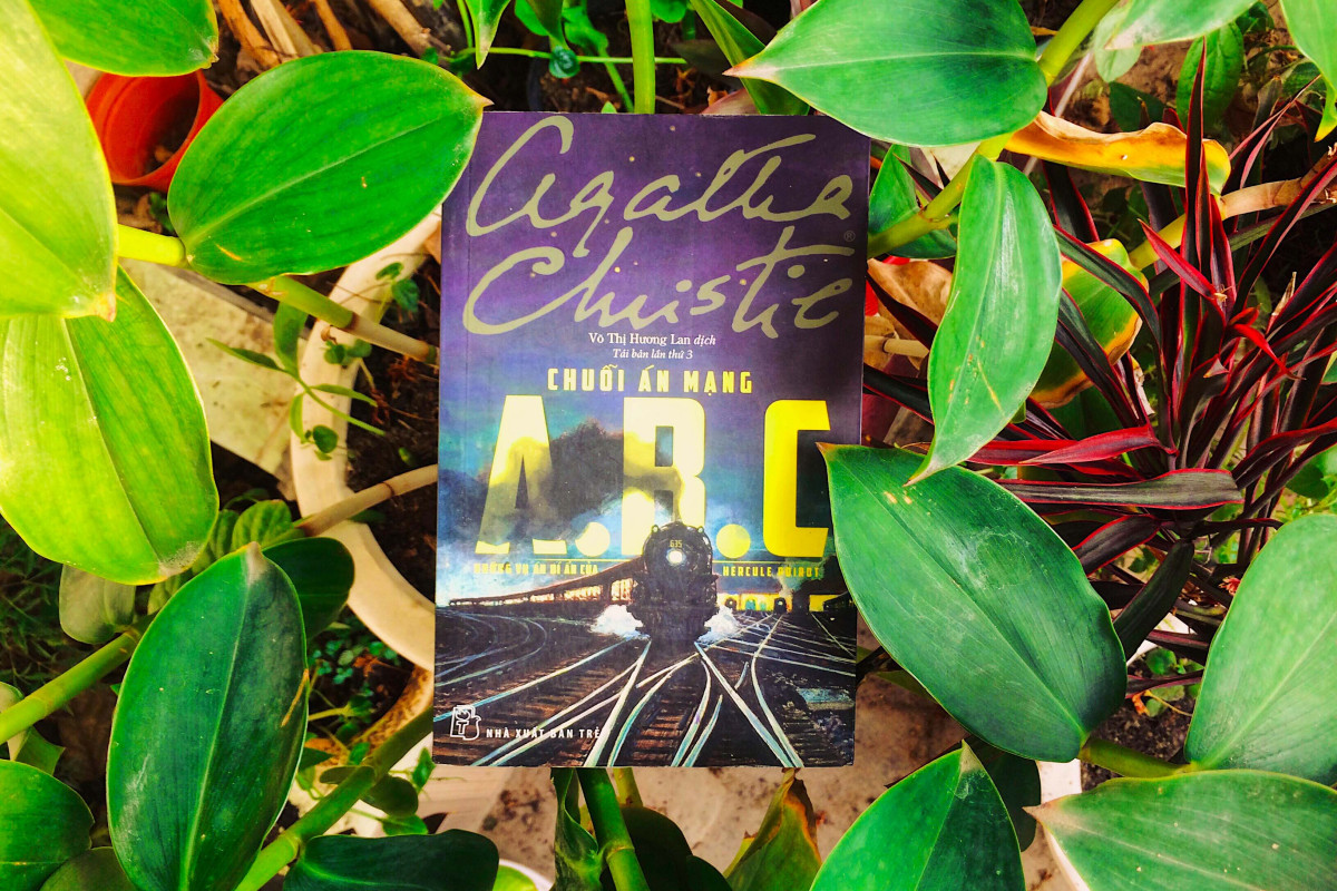 Sách NXB Trẻ - CHUỖI ÁN MẠNG A.B.C (Agatha Christie)