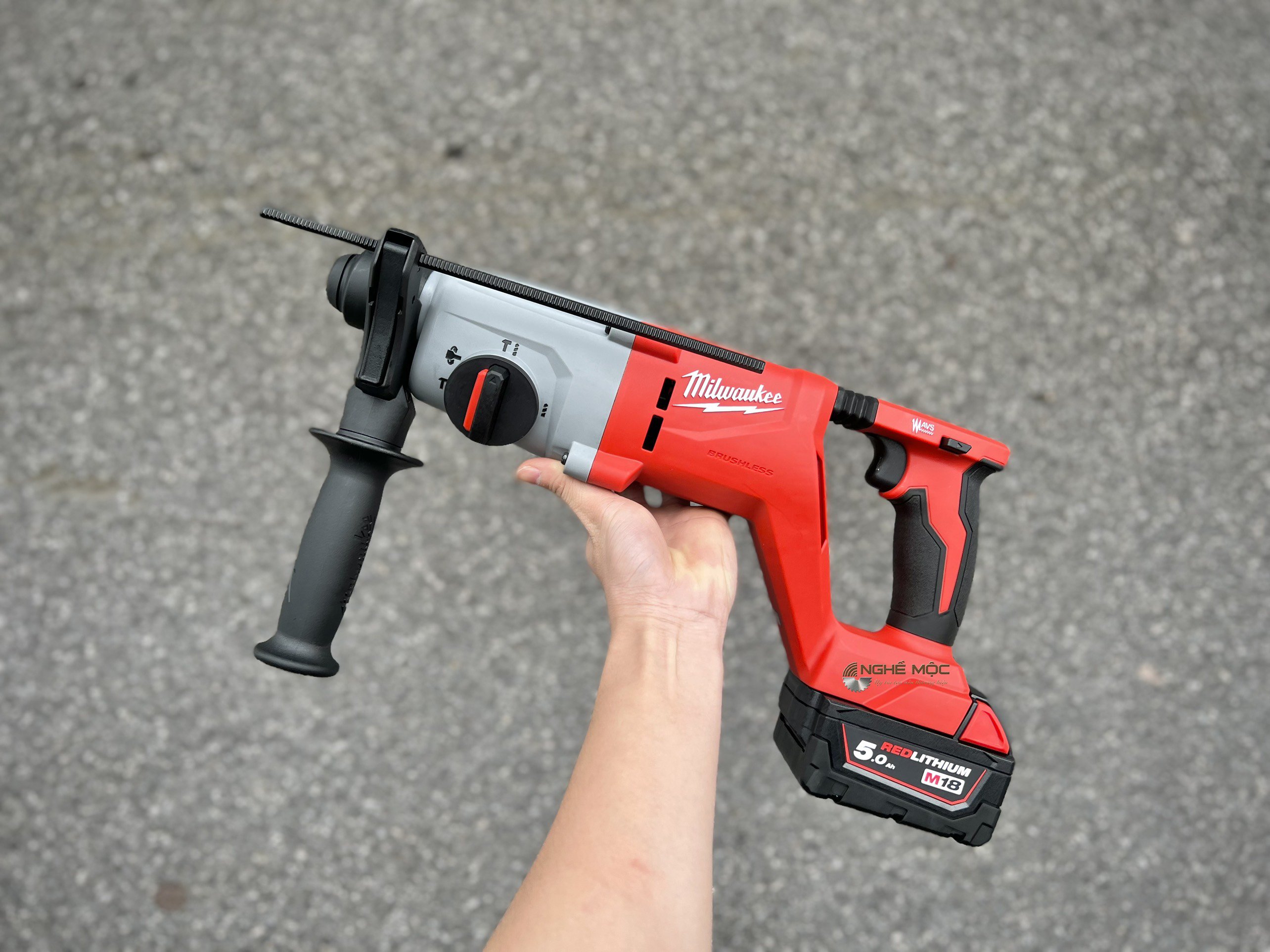Máy khoan betong Milwaukee M18 BLHACD26