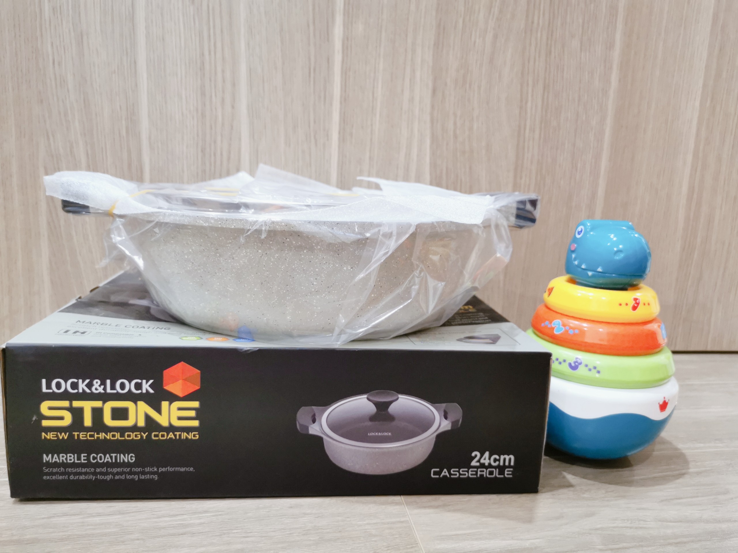 Nồi chống dính vân đá Cao Cấp Lock&Lock Stone LCA6242D/ LCA6244D 24cm