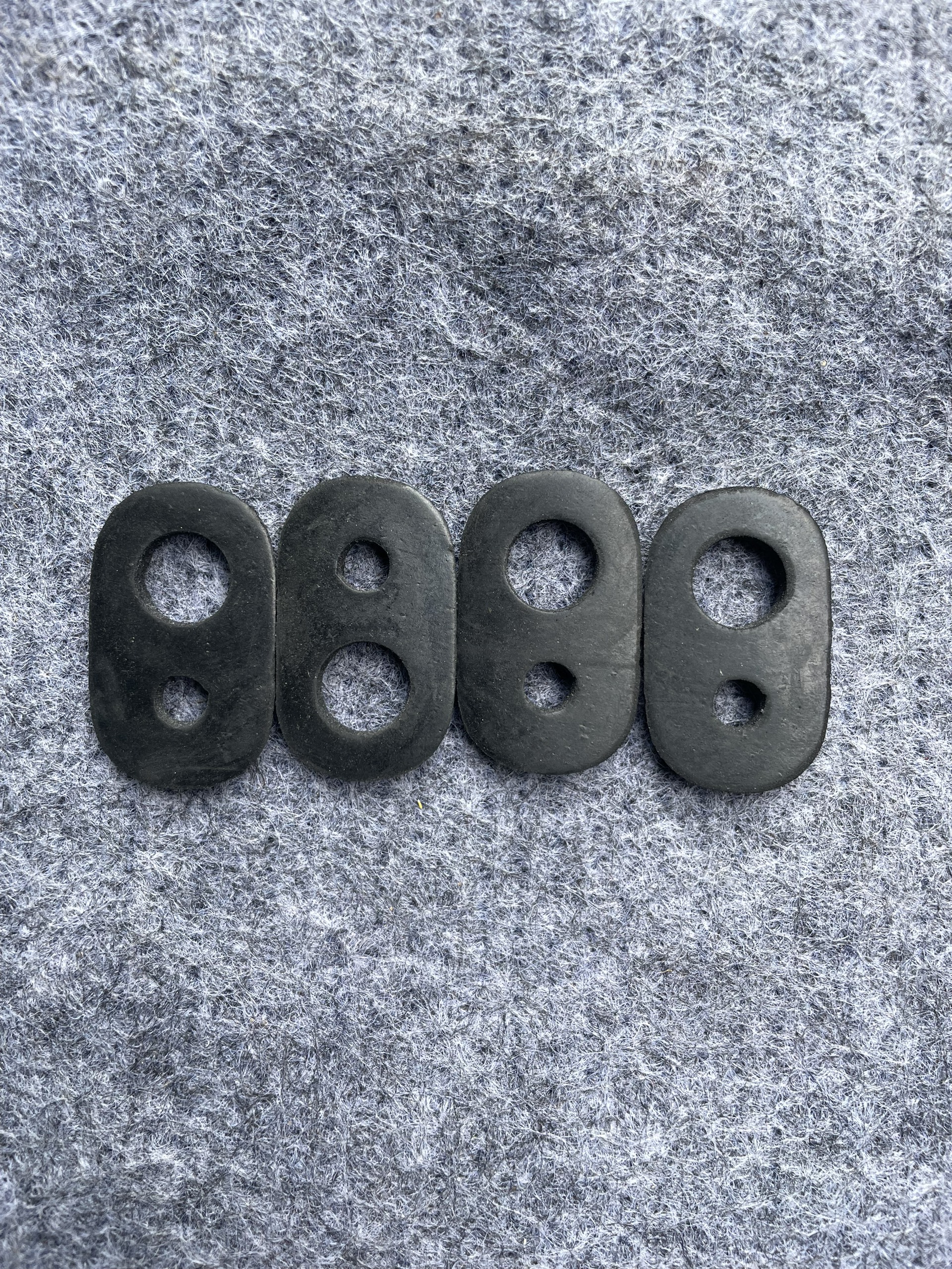 Cao su chống rung xi nhan gắn cho xe 67, cd, cl...