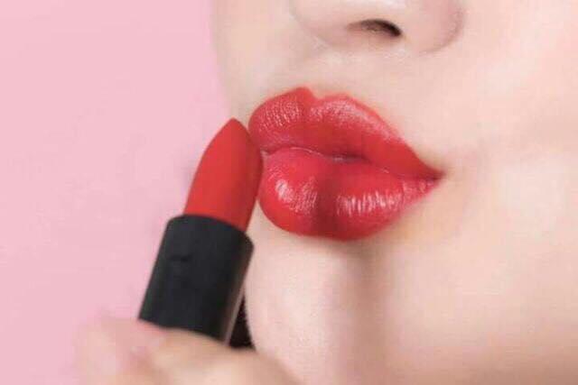 Son Lì Pha Dưỡng Lagivado hàn quốc (Lagivado Lip Satin) 3.5g