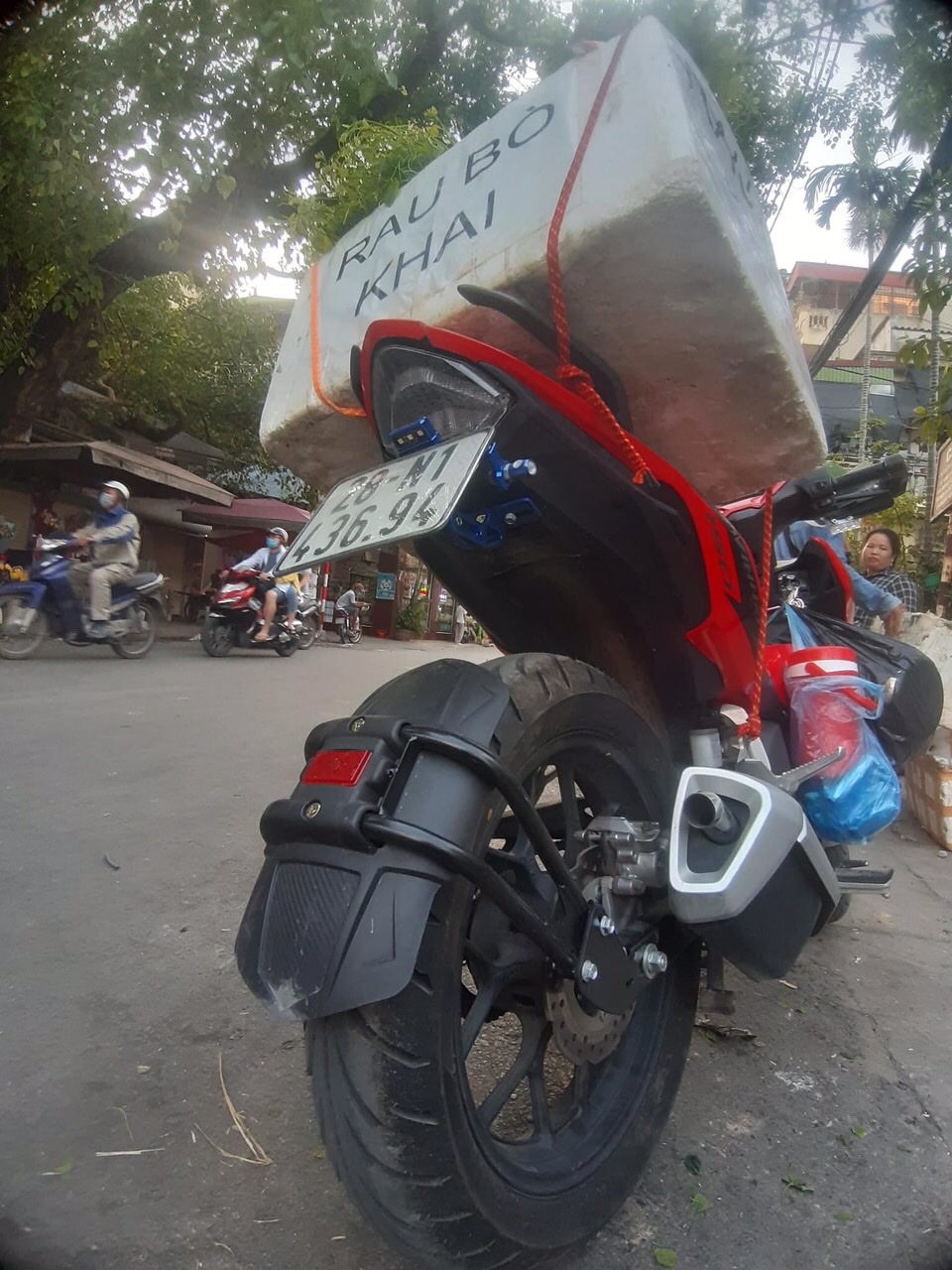 [HCM]Dè chắn bùn một chân KTM (gắn cho nhiều dòng xe)