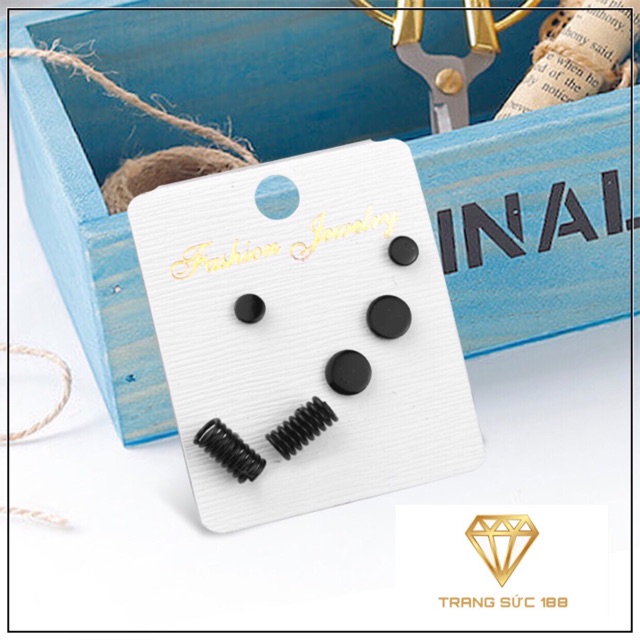 Set 3 đôi bông tai sb02, được thiết kế 1 cách tỉ mỉ và tinh tế, hợp thời trang, sang trọng, quý phái