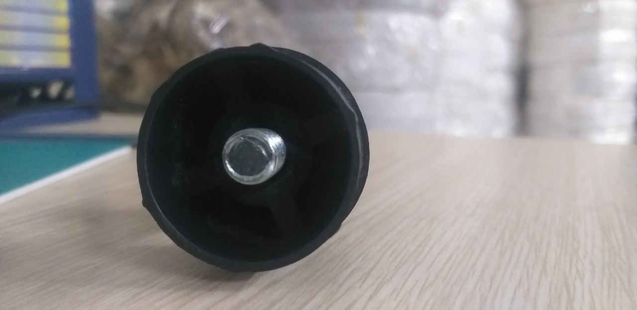 Chân tăng chỉnh chân sắt tròn phi 40