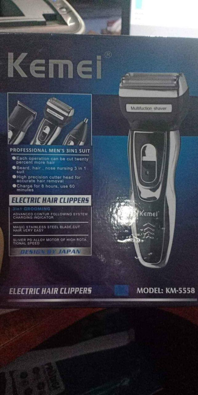 MÁY CẠO RÂU KEMEI KM-858 ĐẲNG CẤP