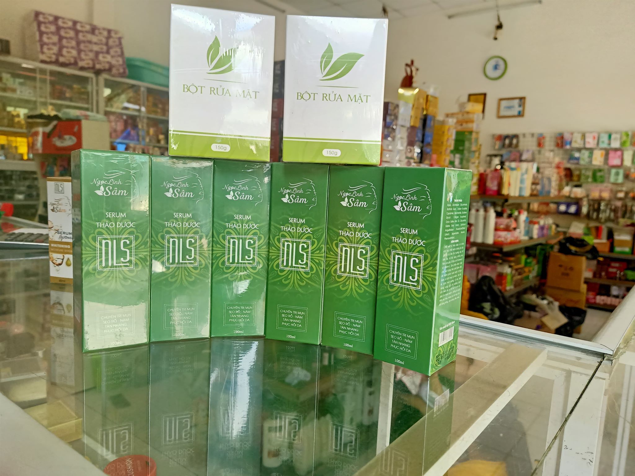 Combo serum & bột rửa mặt Ngọc Linh Sâm