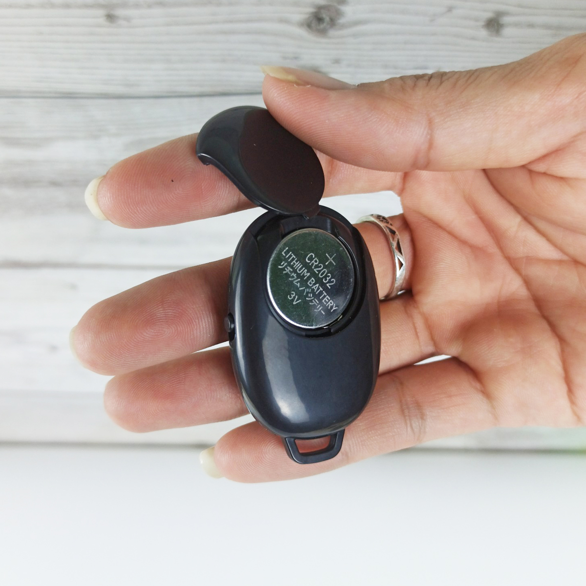 Remote chụp hình cho điện thoại kết nối bluetooth