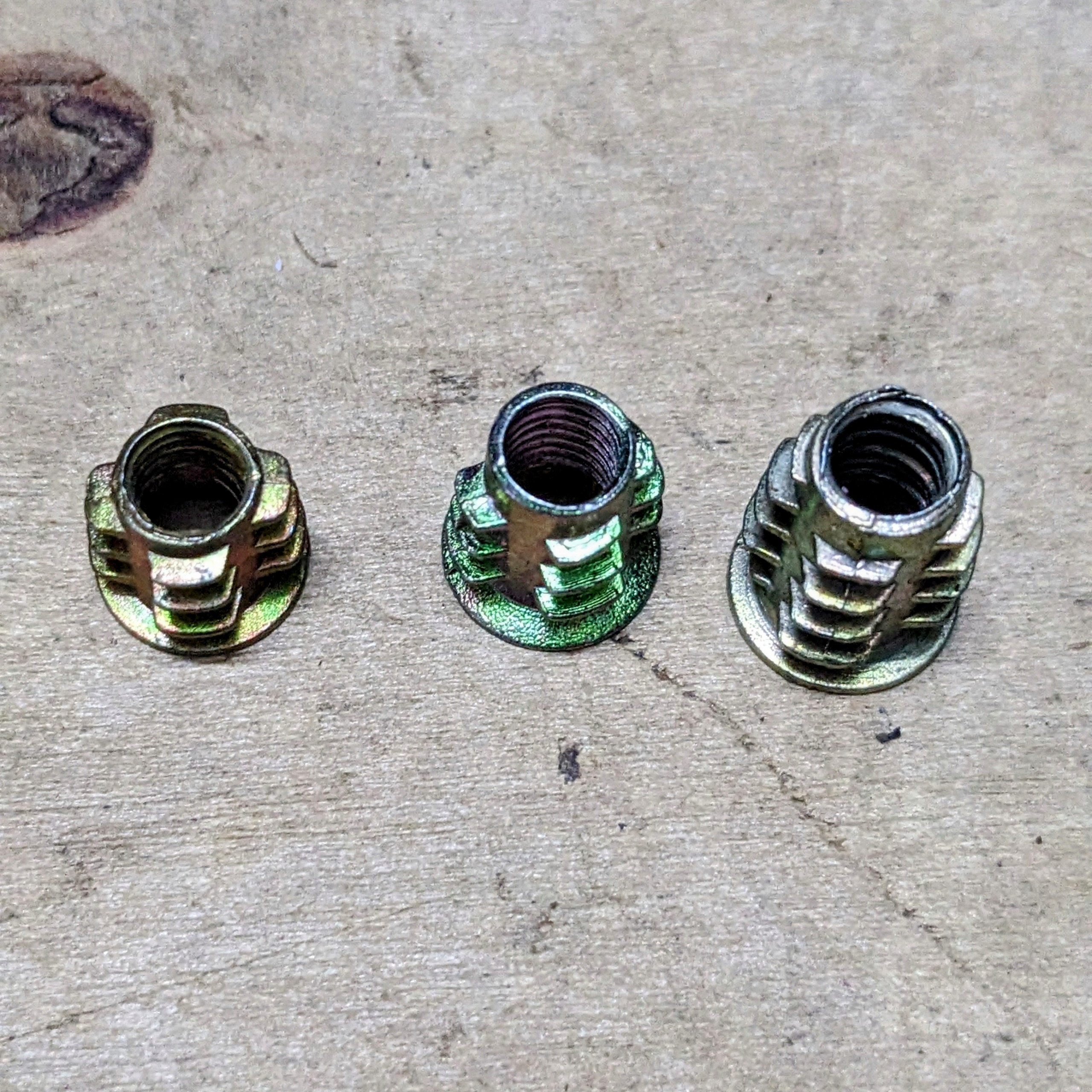 Ốc cấy, khế, tán chấu phi 6, phi 8, 1 combo là 10 con