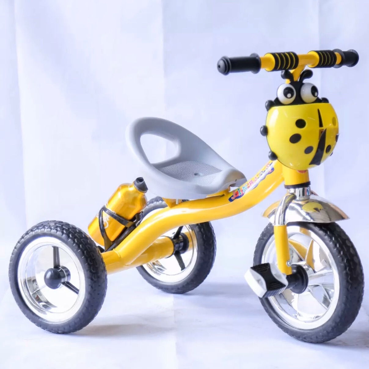 [XẢ KHO 1 NGÀY] XE ĐẠP 3 BÁNH CÓ BÌNH NƯỚC, GIỎ CON BỌ