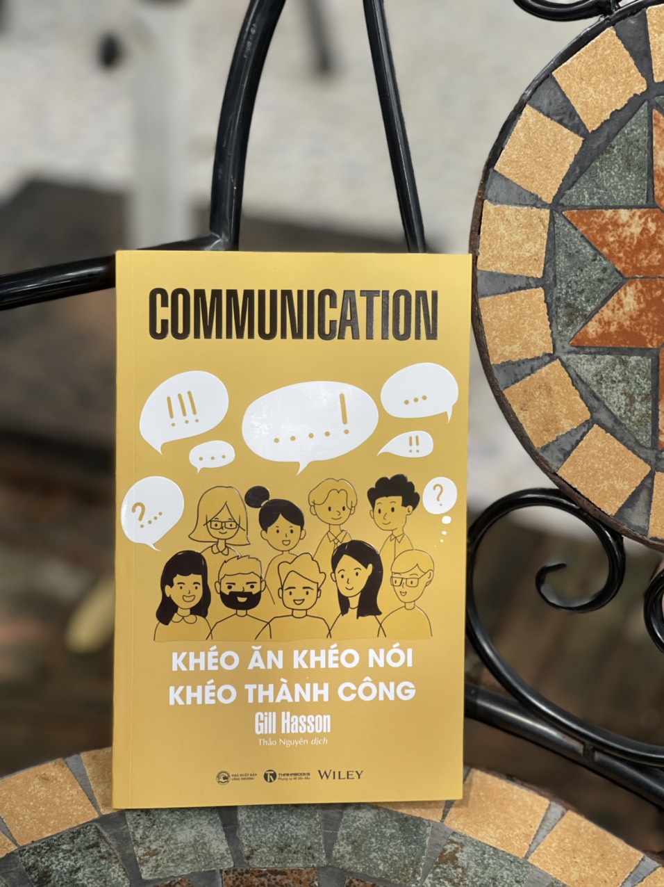 Sách - khéo ăn khéo nói khéo thành công - gill hasson - thảo nguyên - thái hà books - nxb công thương.