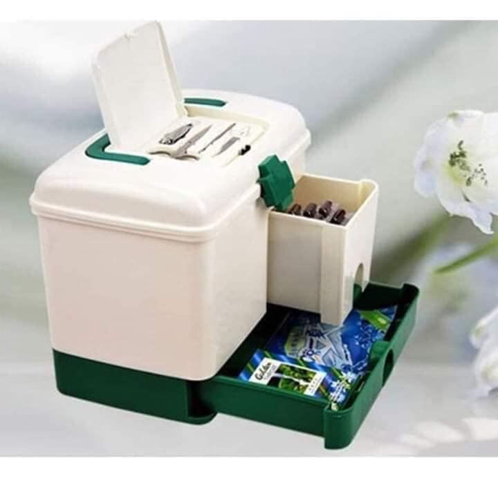 Tủ thuốc mini cho gia đình