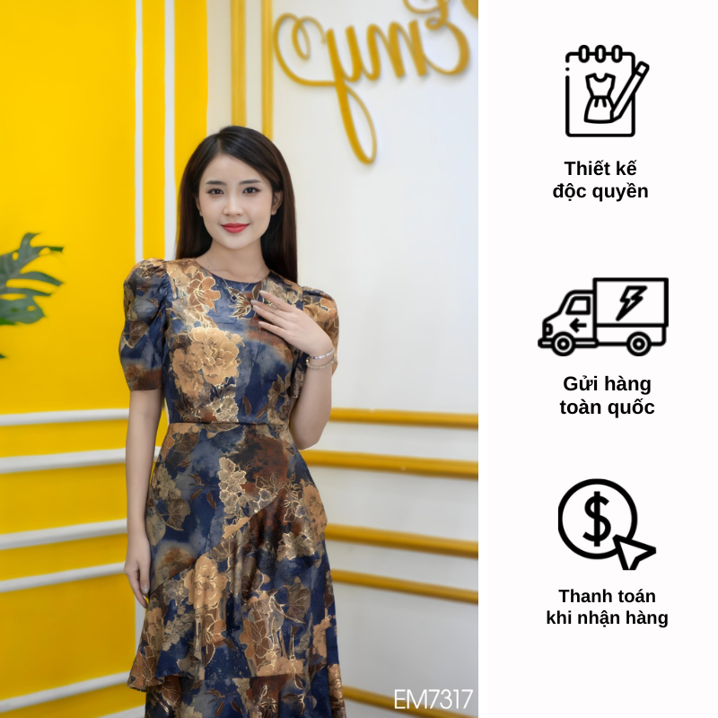 Đầm EMY EM7317 Xoè Hoa Cổ Tròn