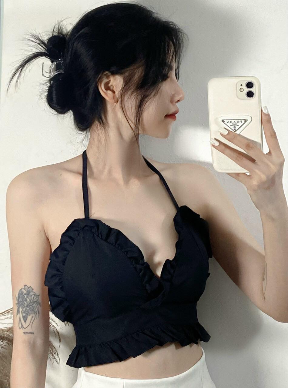 Áo Croptop Dây Yếm Cột Viền Bèo