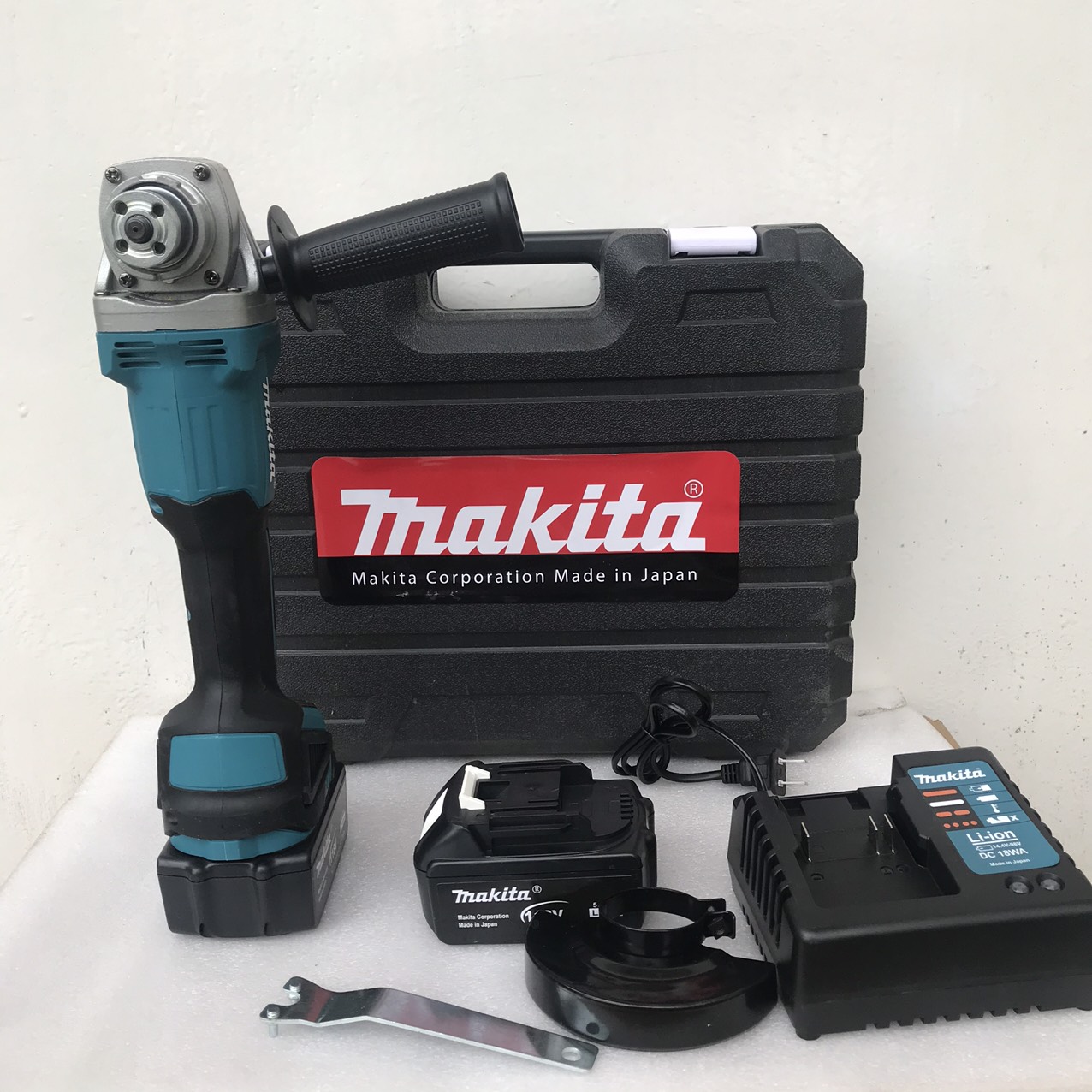 MÁY MÀI PIN makita 118v