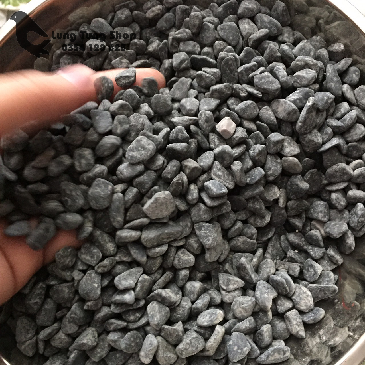 [HCM]Đá sỏi màu đen - đá trang trí