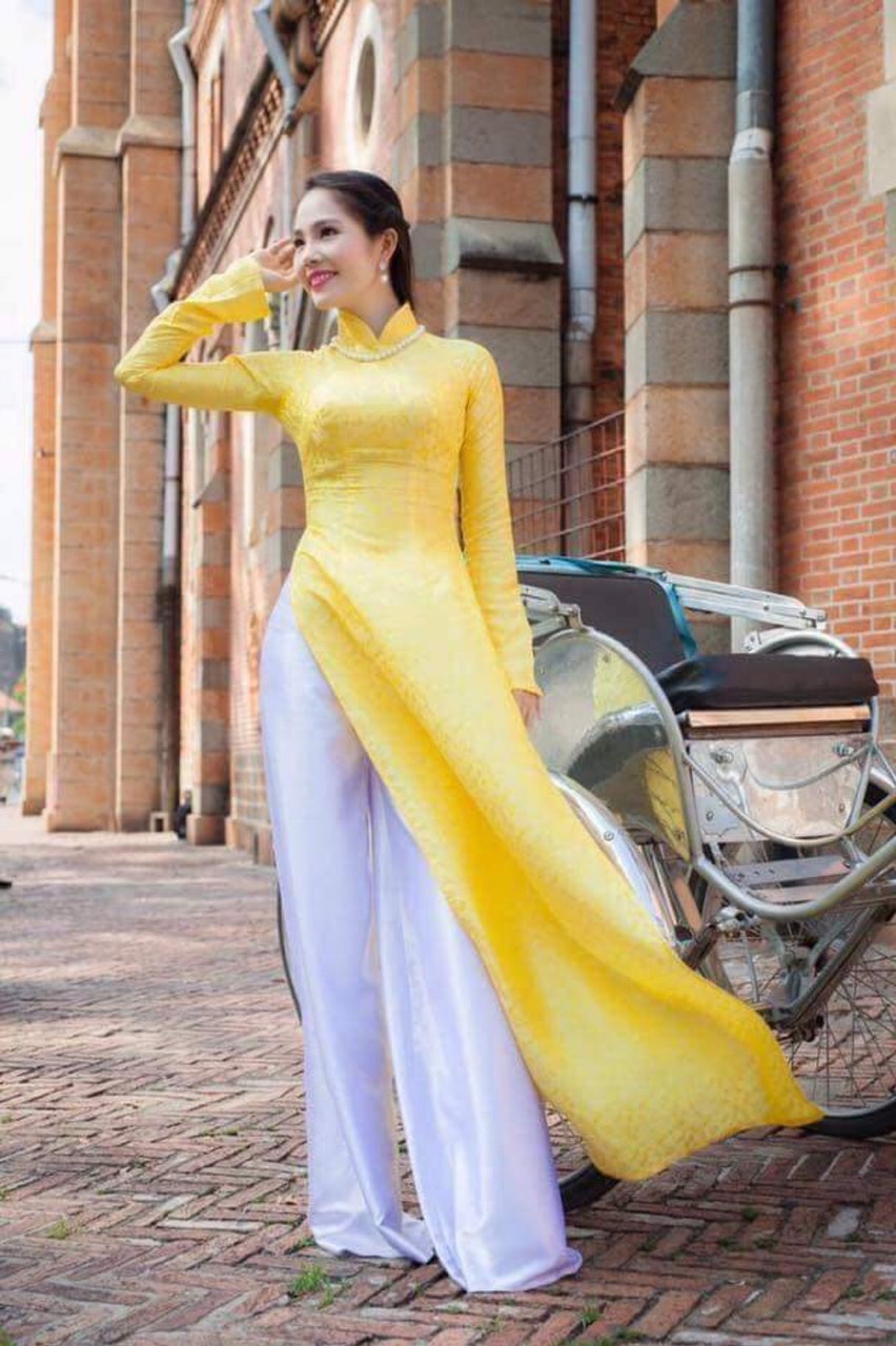 Bộ áo dài gấm tơ cao cấp