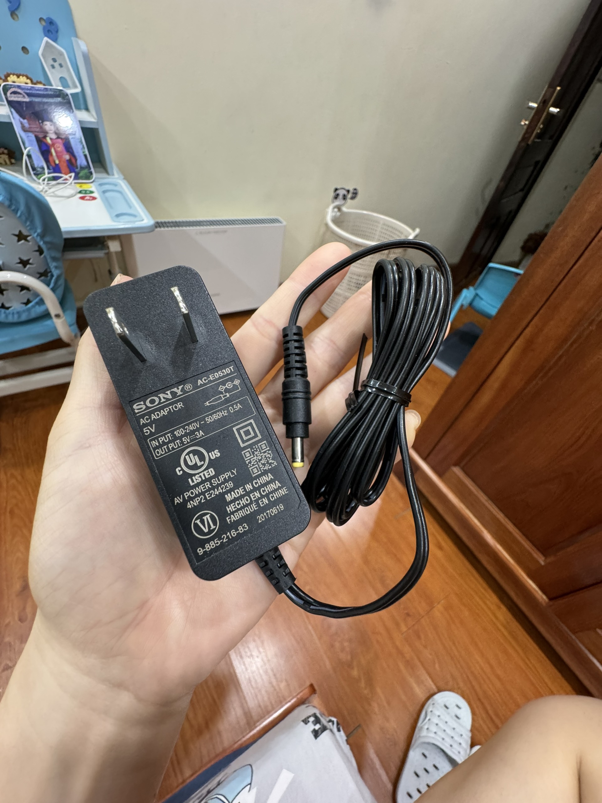 sạc loa sony xb41