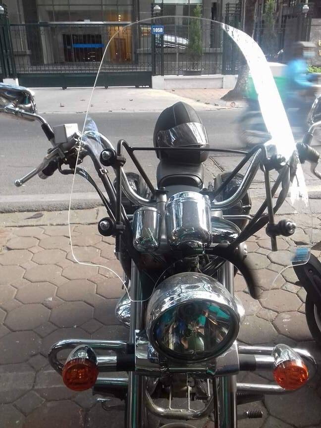 Kính chắn gió xe máy Suzuki 150