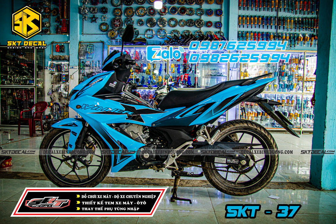 Tem trùm xe winner x xanh đen decal mccal