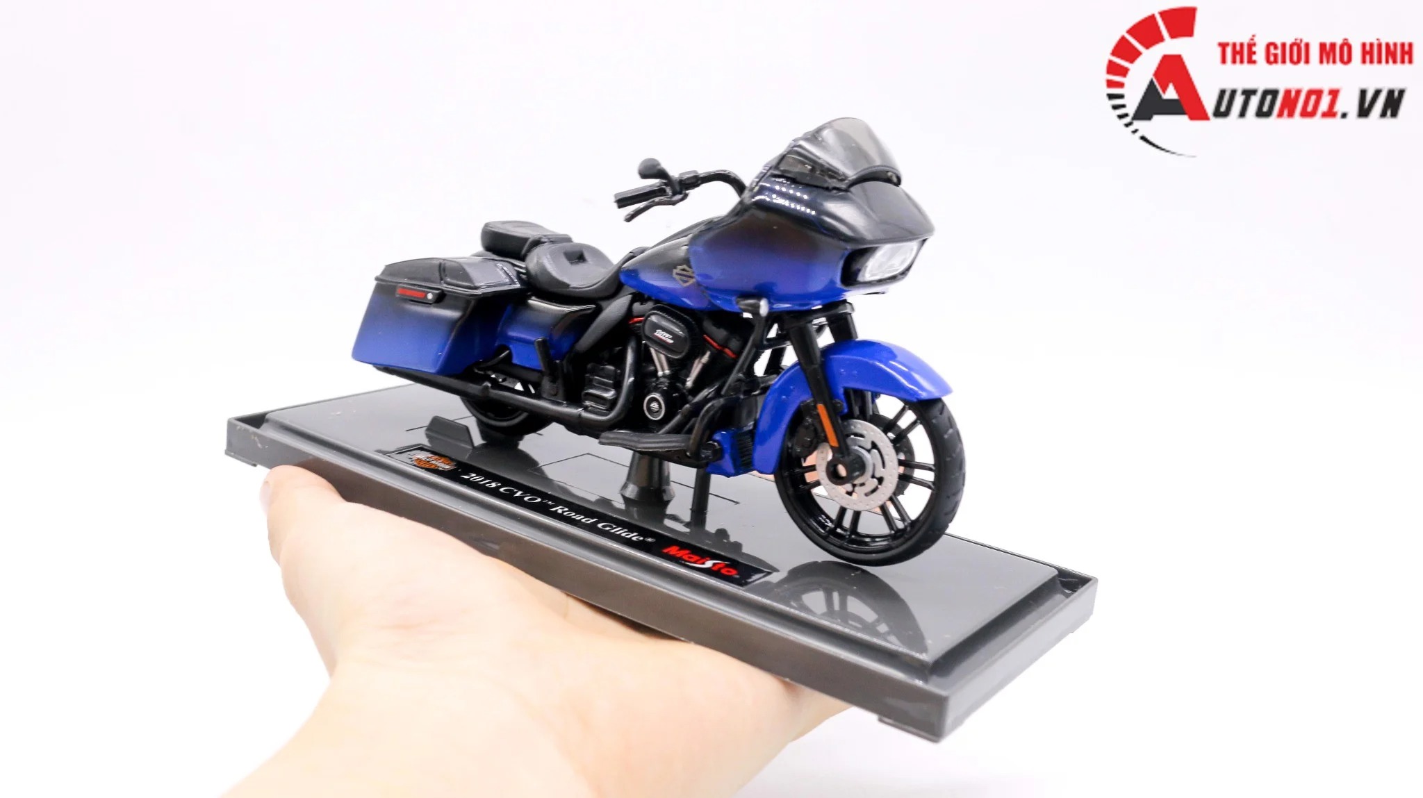Mô hình Harley Davidson 2018 CVO Road Glide 7373