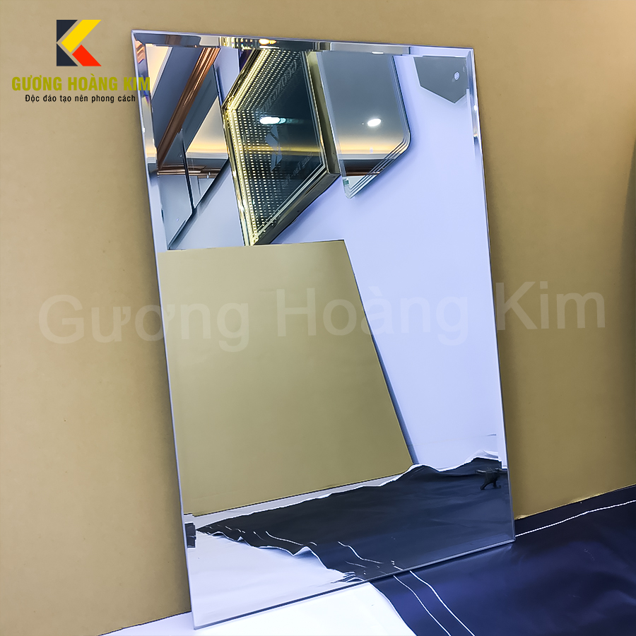 Gương soi chữ nhật nhà tắm kích thước 50x70cm có cạnh mài vát dán hoặc treo tường kích thước 50x70cm mã HK-5002 guonghoangkim-Mirror