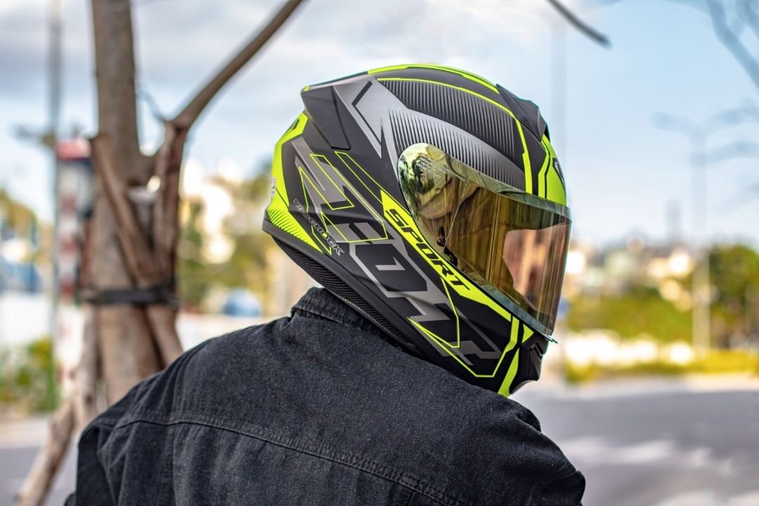 Mũ bảo hiểm fullface Yohe 977
