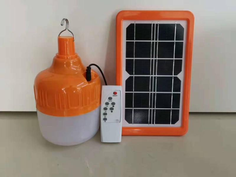 Đèn Bulb năng lượng mặt trời 50W, được thiết kế hiện đại, nhiều tính năng thông minh, đèn có tính năng bật-tắt tự động mỗi ngày.