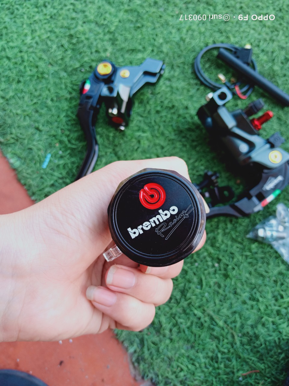 Tay thắng brembo 1 cặp full phụ kiện