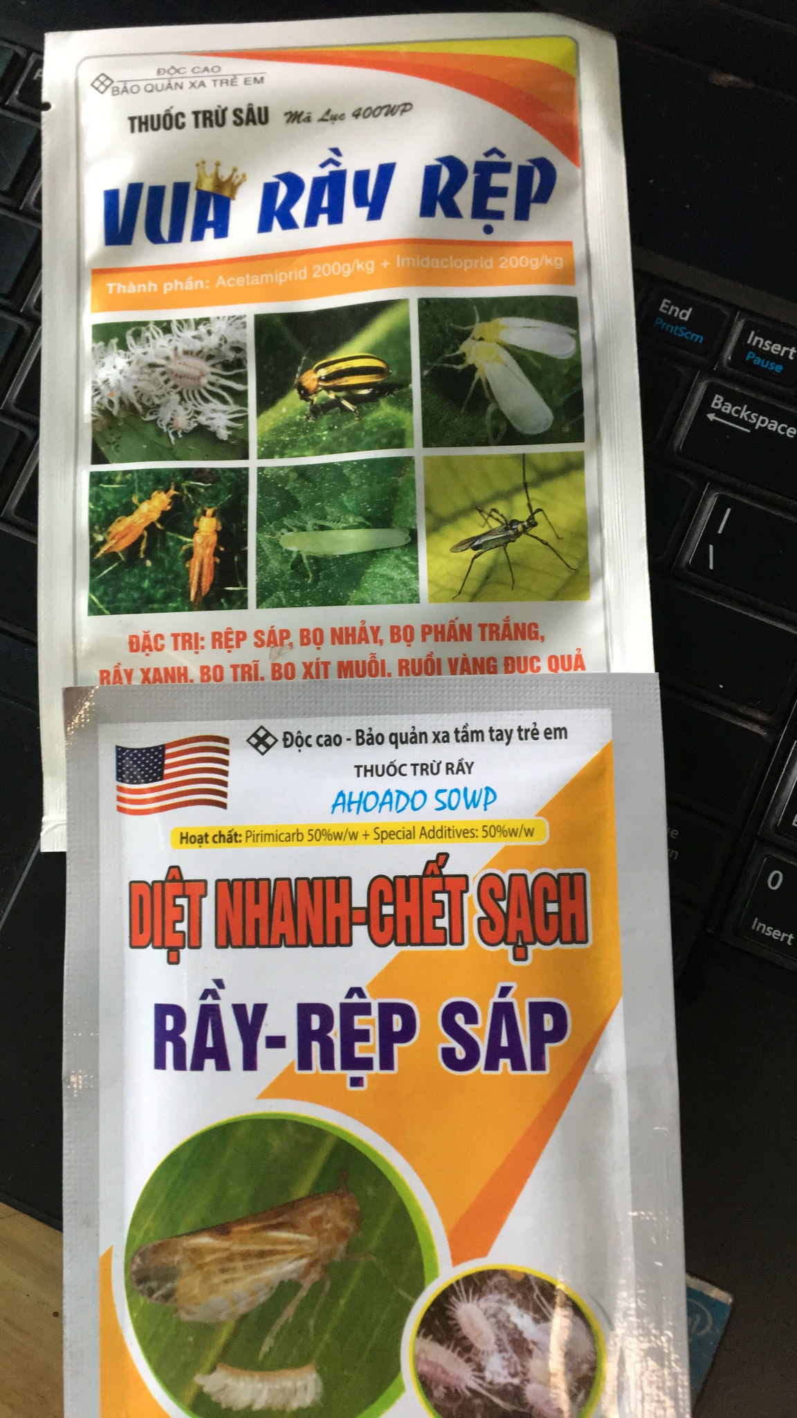 Combo sản phẩm trừ rầy rệp gồm 01 gói Vua Rầy rệp và 01 gói AHOADO
