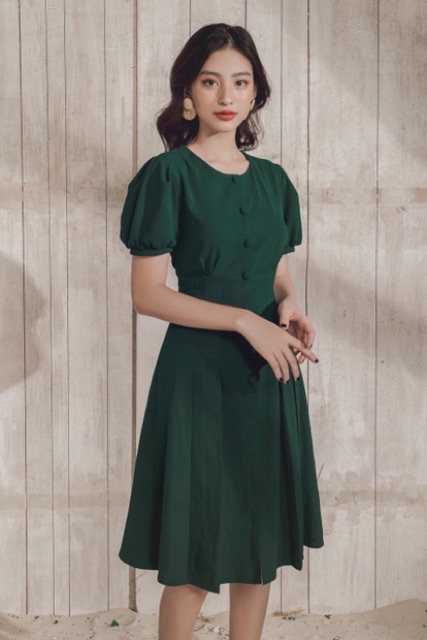 Đầm xanh lính cổ tròn