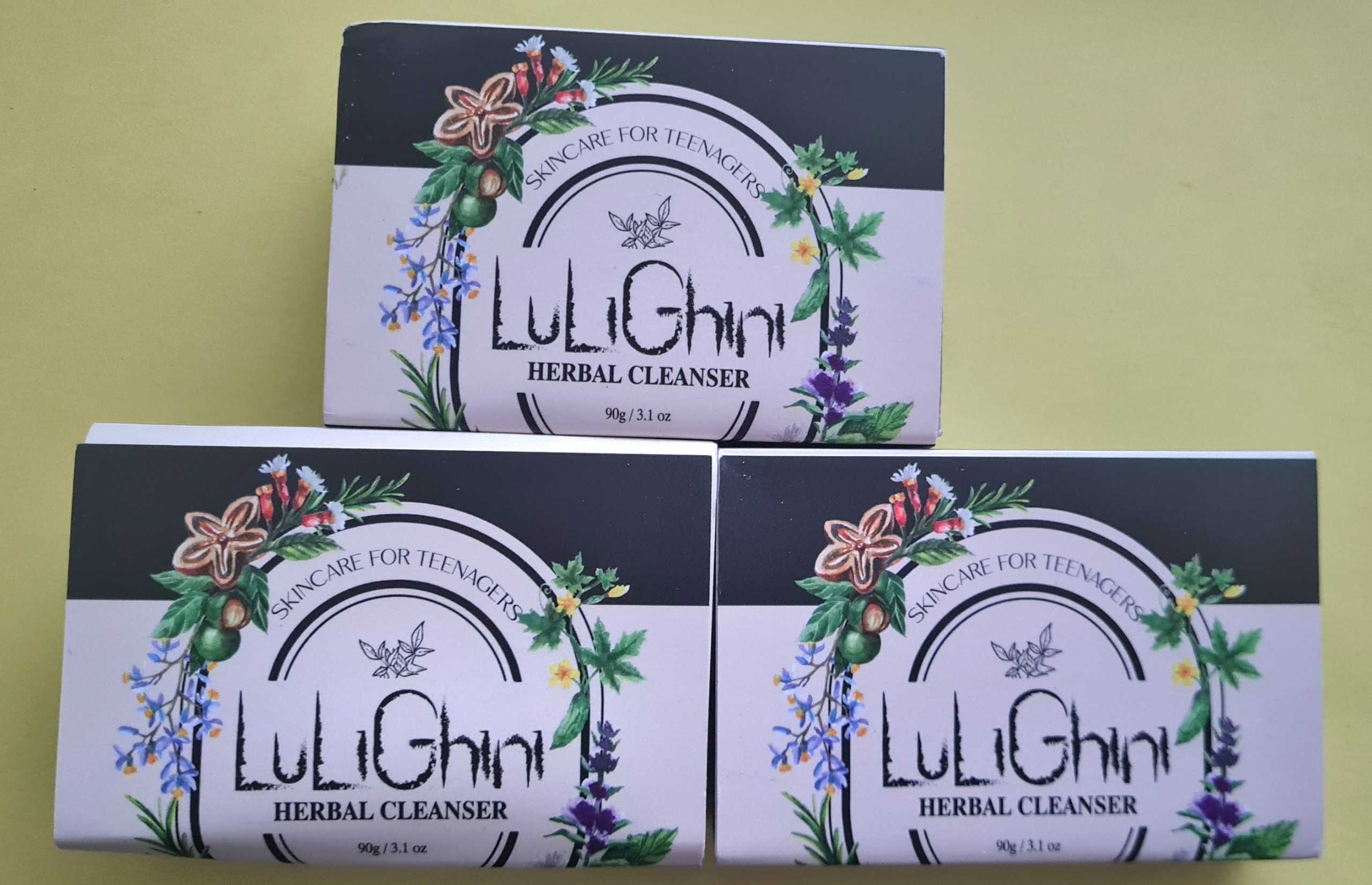 Xà bông rửa mặt thảo dược Lulighini