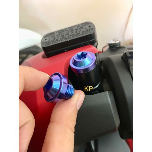 Ốc chân kính titan gr5
