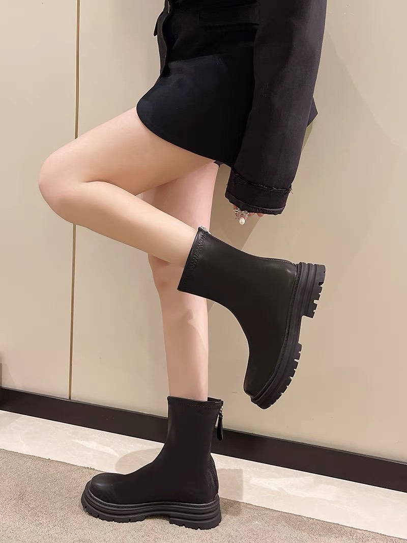 Bốt nữ thời trang cổ lửng XEKO
