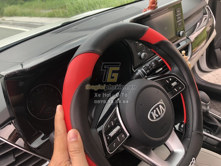 Bọc vô lăng Sparco SPC116BK, 116RD chính hãng