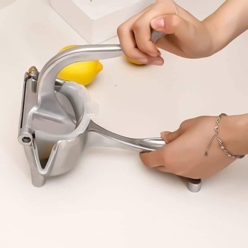 Dụng cụ ép hoa quả và các loại hạt siêu tốc