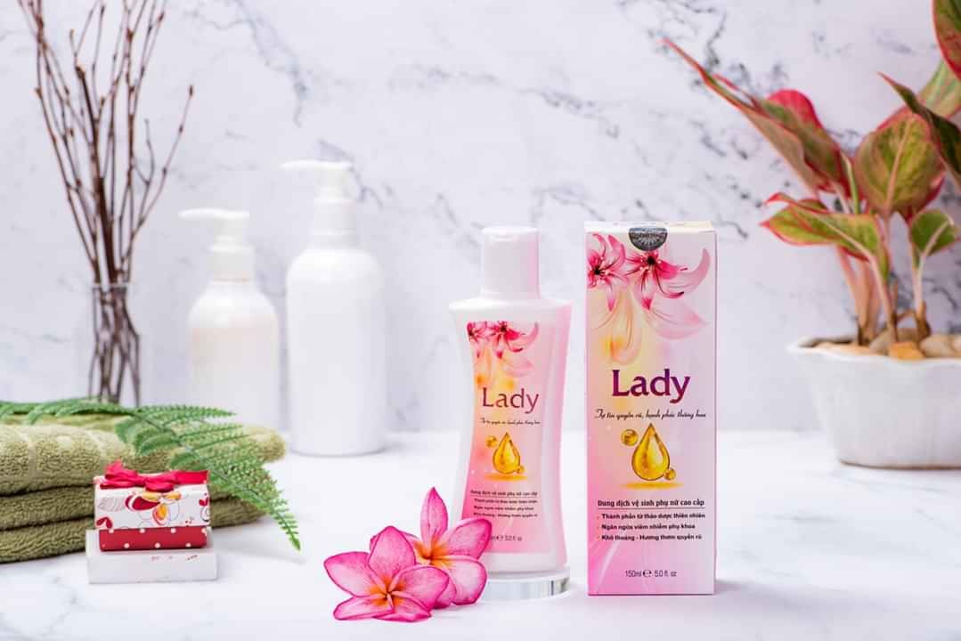 Dung dịch vệ sinh phụ nữ Lady