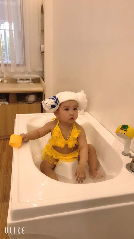 Đồ bơi dễ thương dành cho bé yêu