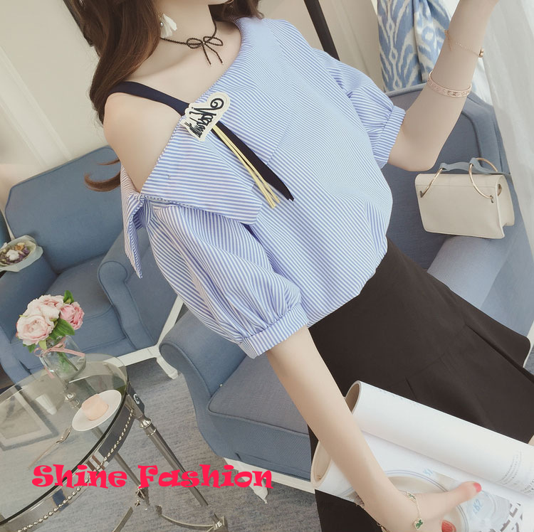Áo kiểu nữ trễ vai dễ thương A04