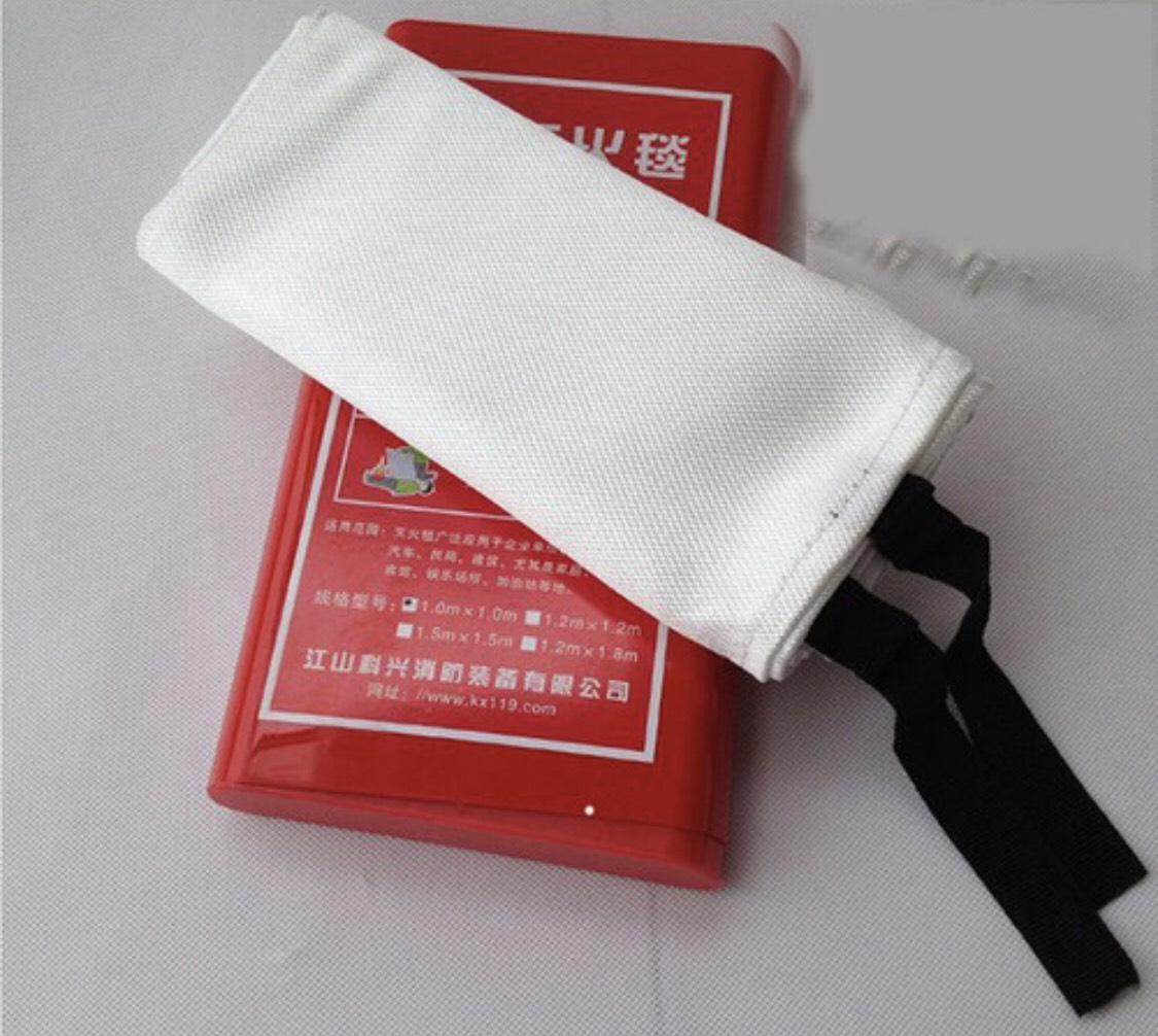 CHĂN DẬP LỬA , THOÁT HIỂM KHẨN CẤP, THẢM CHỮA CHÁY, CHĂN,  MỀN CỨU HỎA PCCC