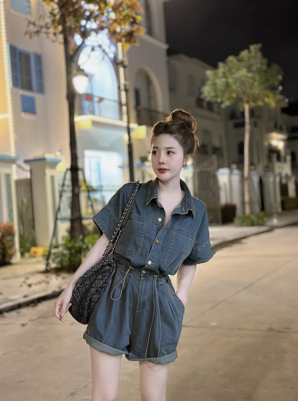 Váy chốt trên live