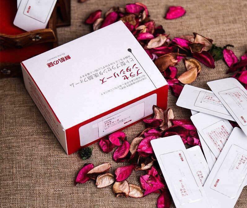 Mặt Nạ Ủ Trắng Nhau Thai Nhật Bản(Hộp 50 gói)