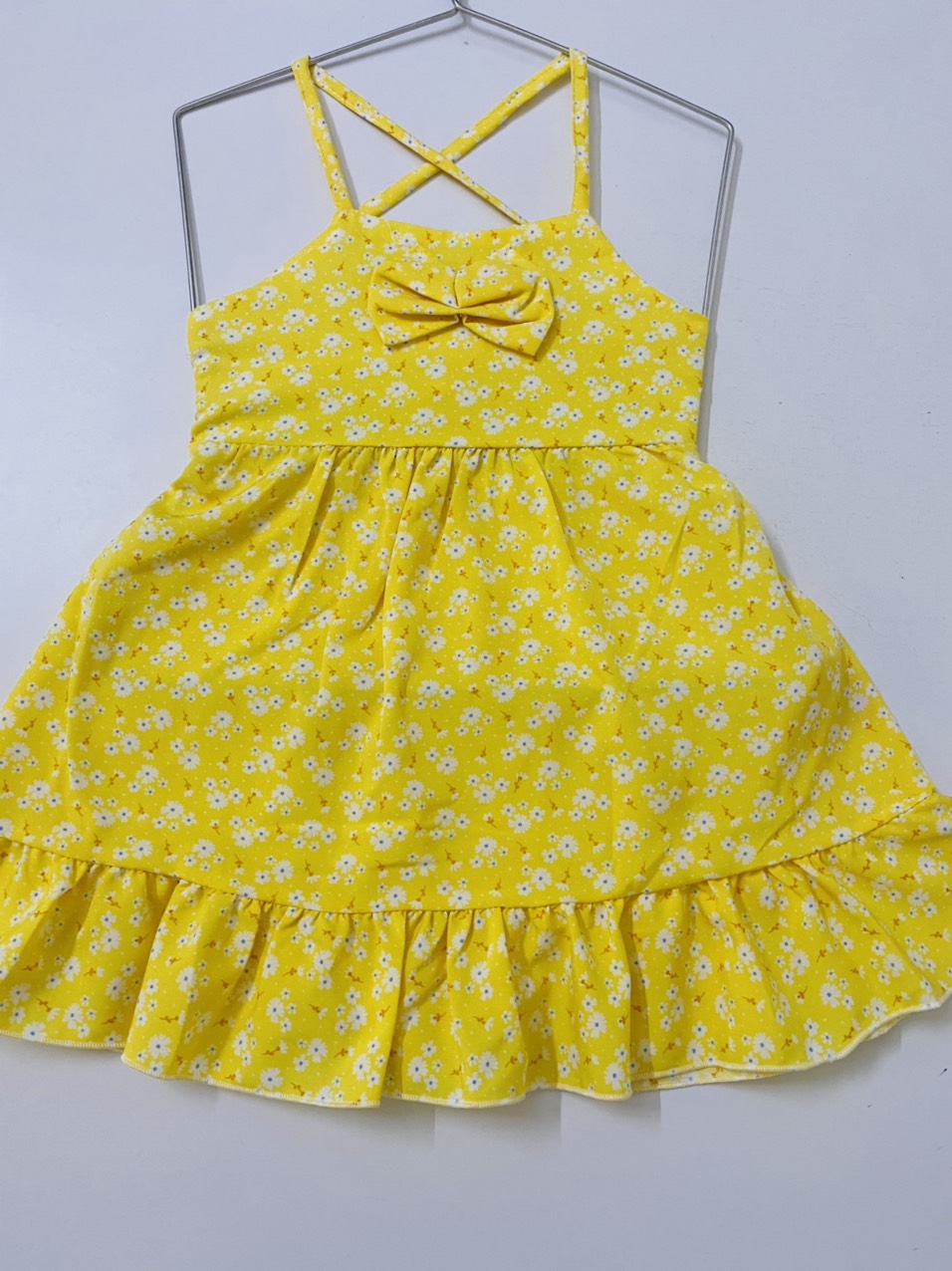 Đầm Lụa Dây Hoa Chéo Bé (8-16kg) (giao màu ngẫu nhiên)