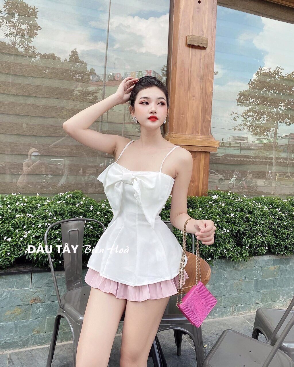 [HCM]Áo hai dây đính nơ ngực eo xòe
