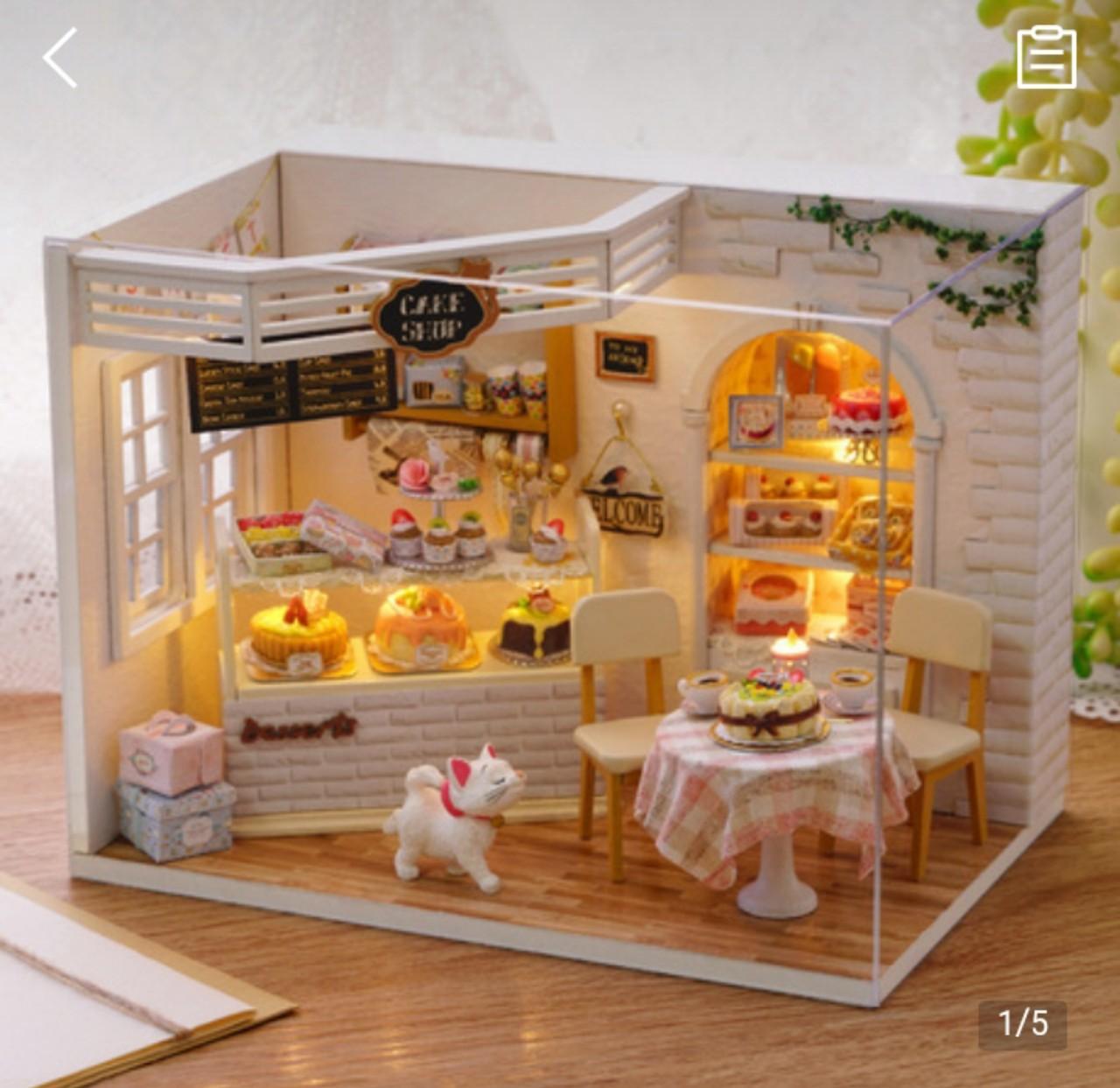 Mô Hình Nhà Gỗ DIY Tiêm bánh mèo con